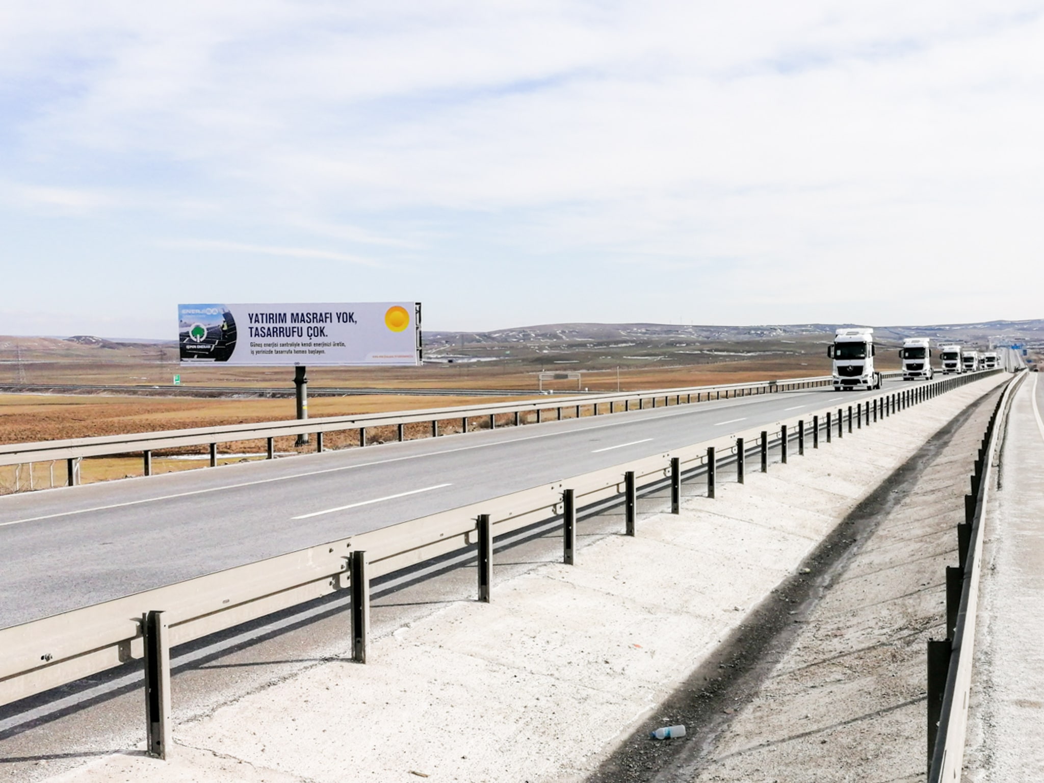 ROADBOARD 2. FOTO KONYA Min